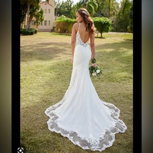 Stella York 7118. Size 8. Brand new, tags on, not altered at all!